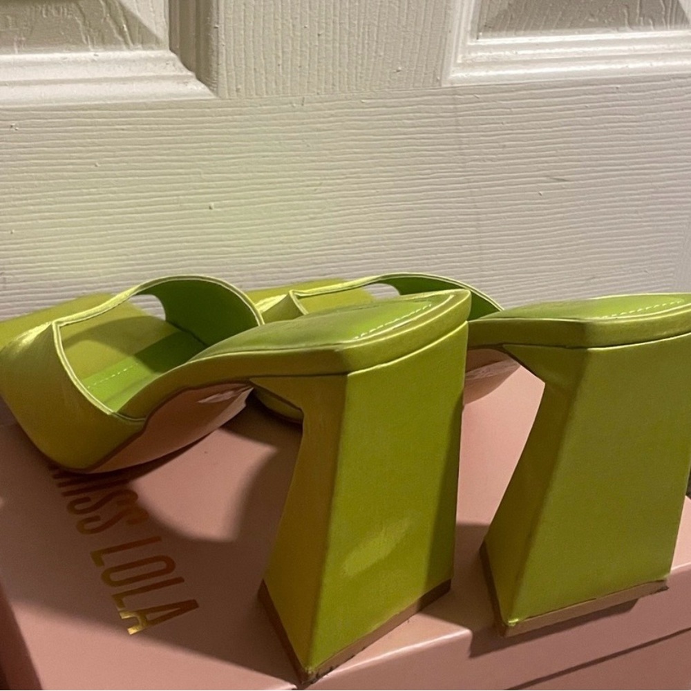 Miss Lola Neon Green Heels - Picture 3 of 4